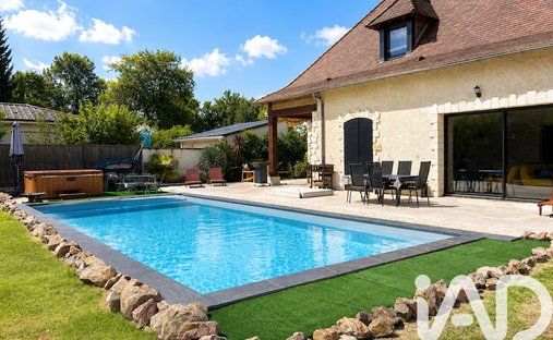 House in Nord, Carbon-Blanc, France 1