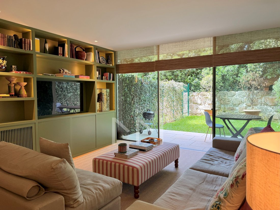 Apartment in Cedofeita, Santo Ildefonso, Se, Miragaia, Sao Nicolau e Vitoria, Porto District, Portugal 1 - 17937781