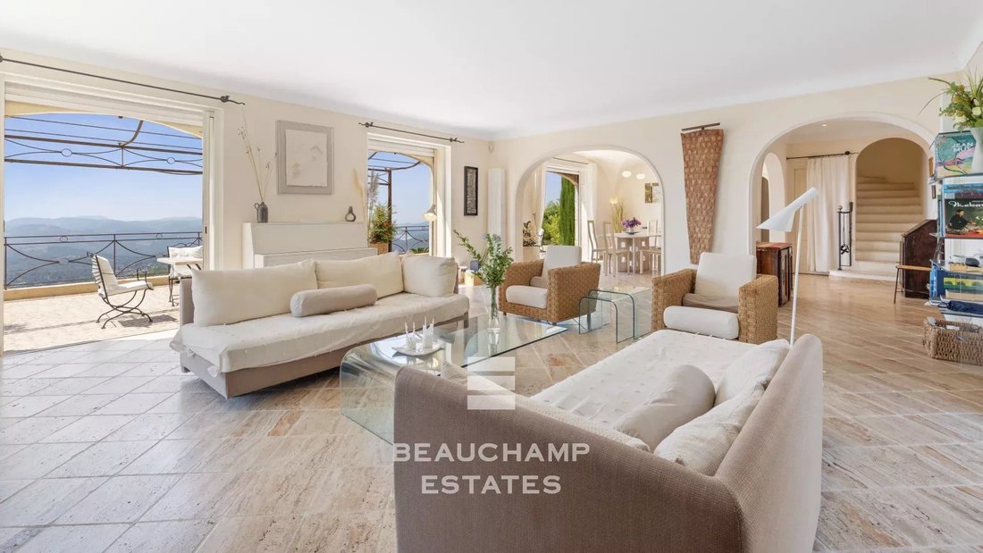Villa in Spéracèdes, Provence-Alpes-Côte d'Azur, France 3 - 18317036
