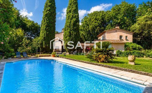 House in Cannes, Provence-Alpes-Côte d'Azur, France 1
