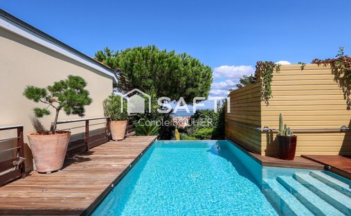 House in Aiguillon, Arcachon, France 1