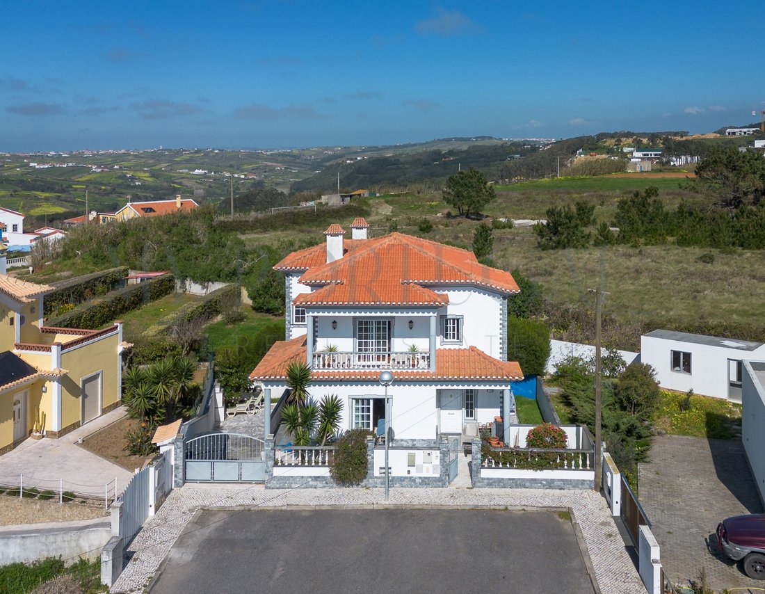 House in Santo Isidoro, Lisbon, Portugal 2 - 17143073