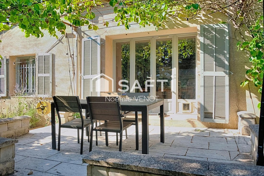 House in Granettes-Jauberte-Sainte Anne, Aix-en-Provence, France 2 - 18317590