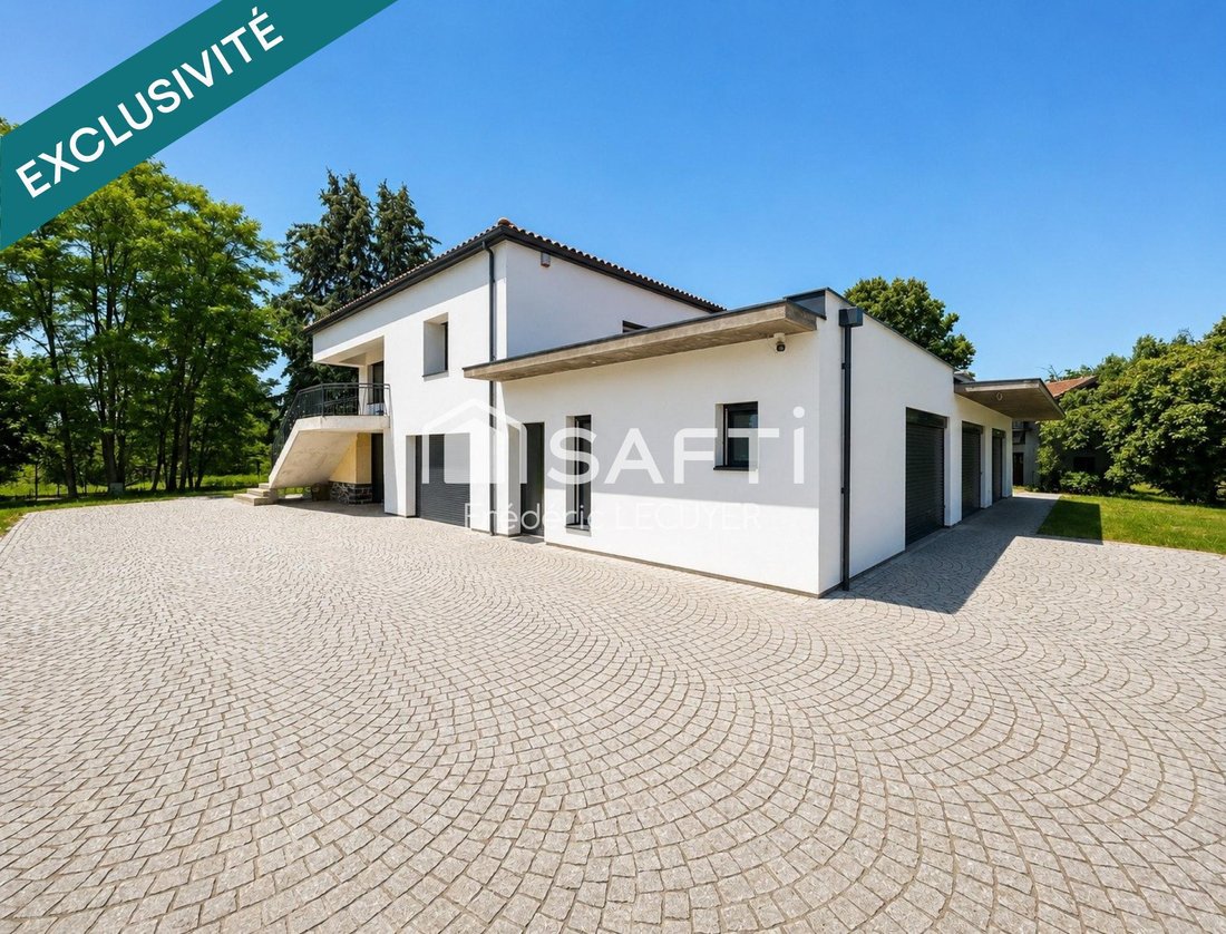 Haus in Sankt Beauzire, Auvergne-Rhone-Alpen, Frankreich 1 - 18317600