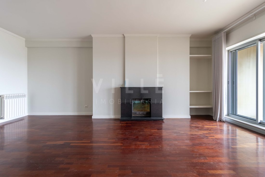 Apartment in Matosinhos e Leca da Palmeira, Porto District, Portugal 2 - 18316858