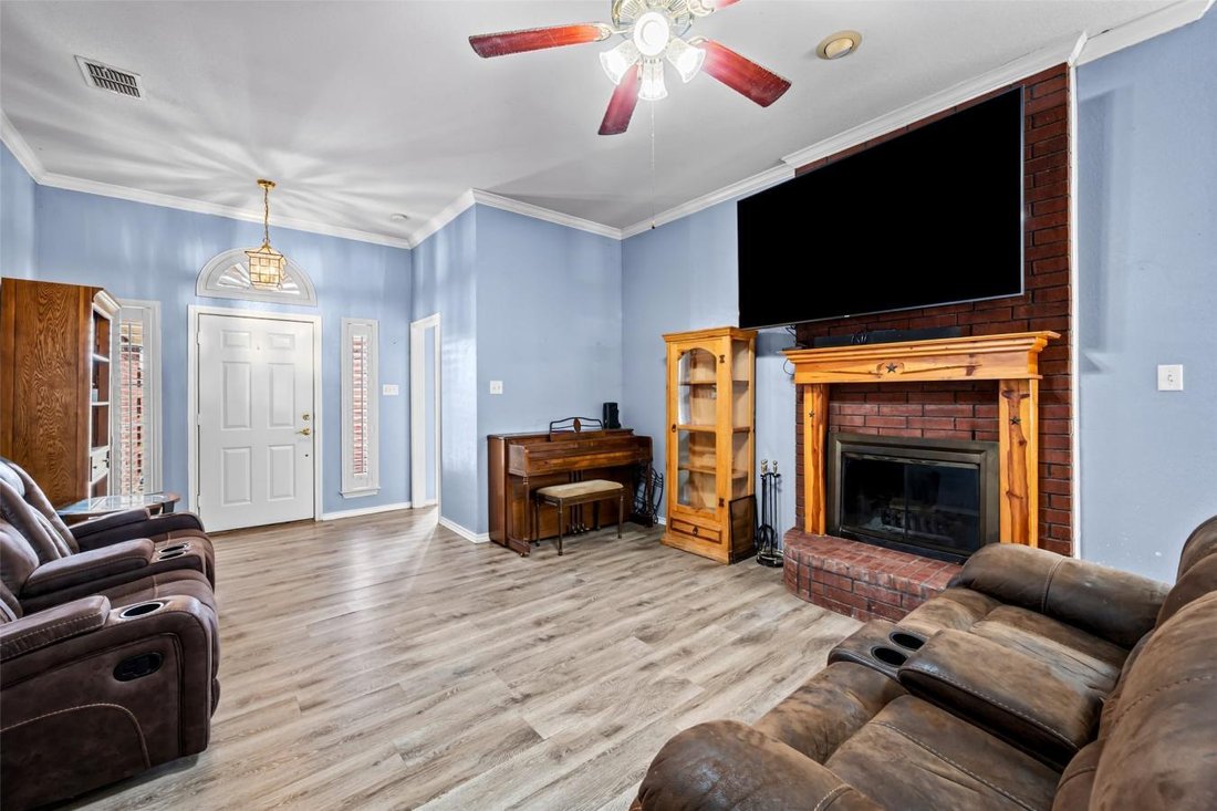 House in Poolville, Texas, United States 5 - 18316893