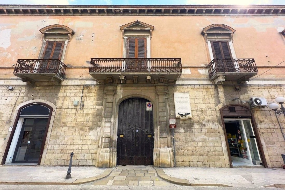 Villa in Canosa di Puglia, Apulia, Italy 1 - 18317194