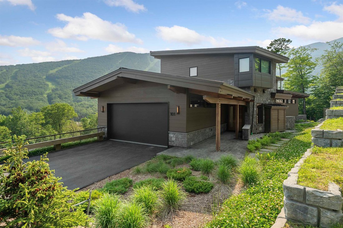 House in Stowe, Vermont, United States 2 - 18316983