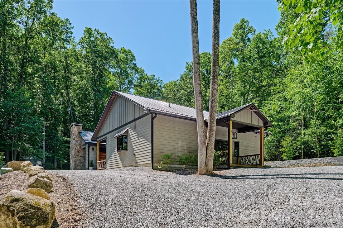 Haus in Tuckasegee, North Carolina, Vereinigte Staaten 4 - 18316925
