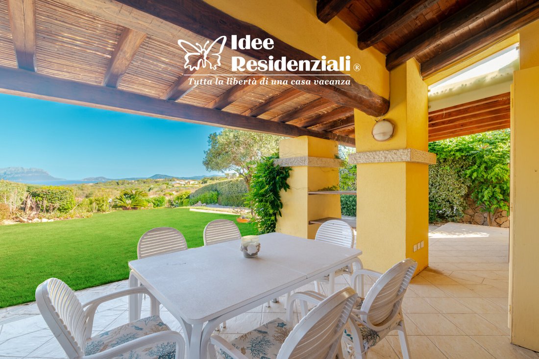 Villa in Golfo Aranci, Sardinia, Italy 2 - 18231188