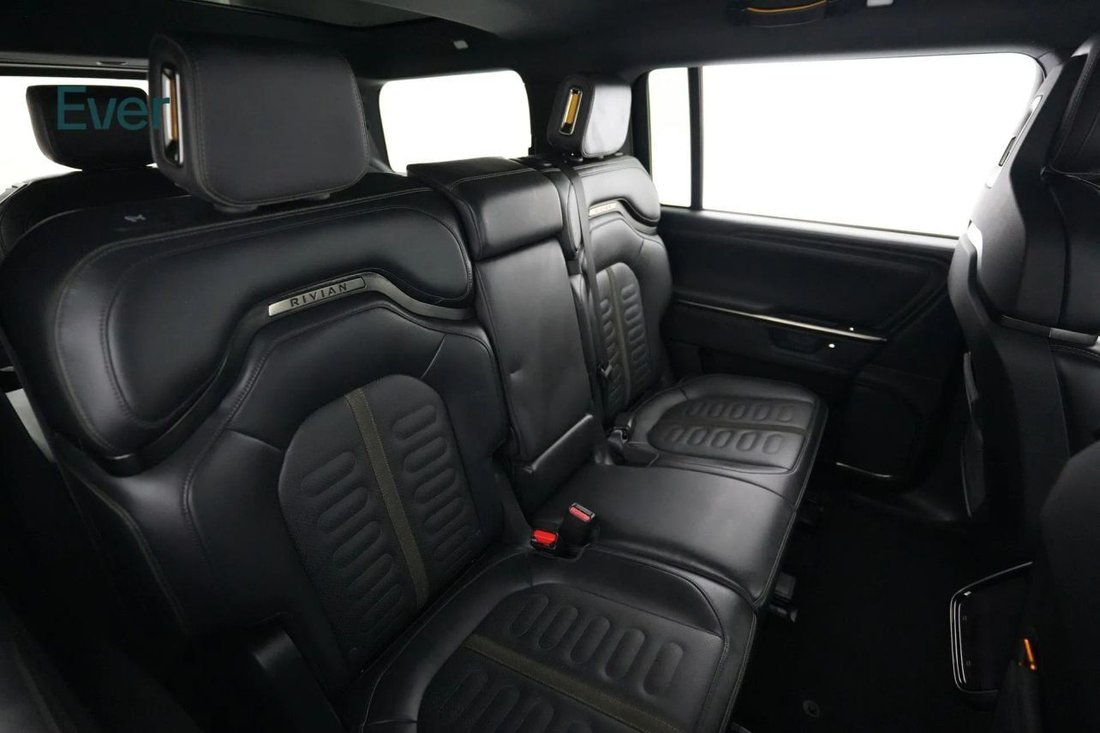 Suv in San Francisco, CA, United States 5 - 17927579