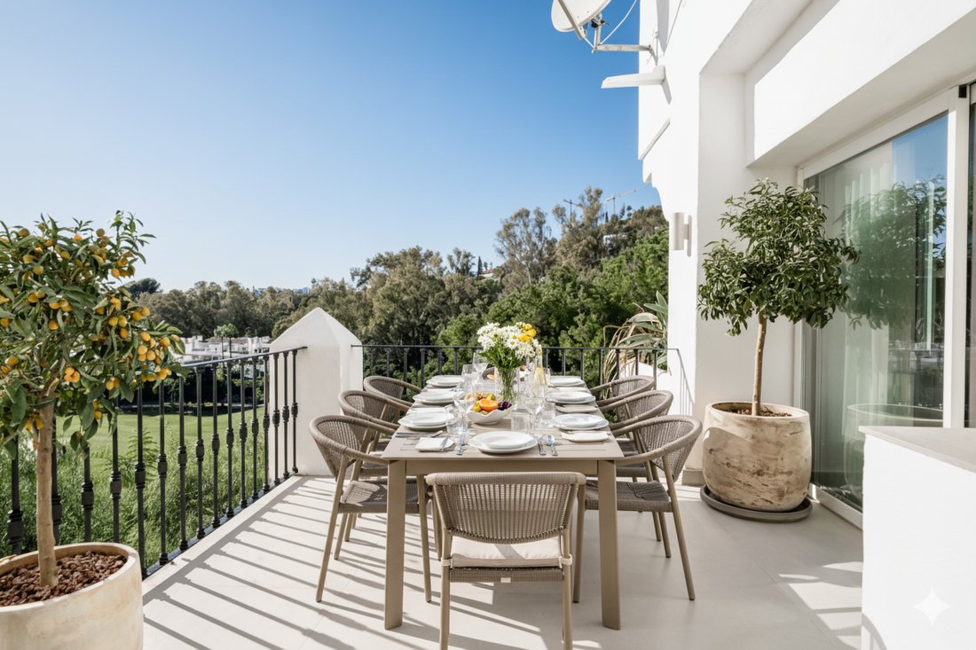 Apartment in La Quinta, Benahavis, Andalusia 4 - 18317188