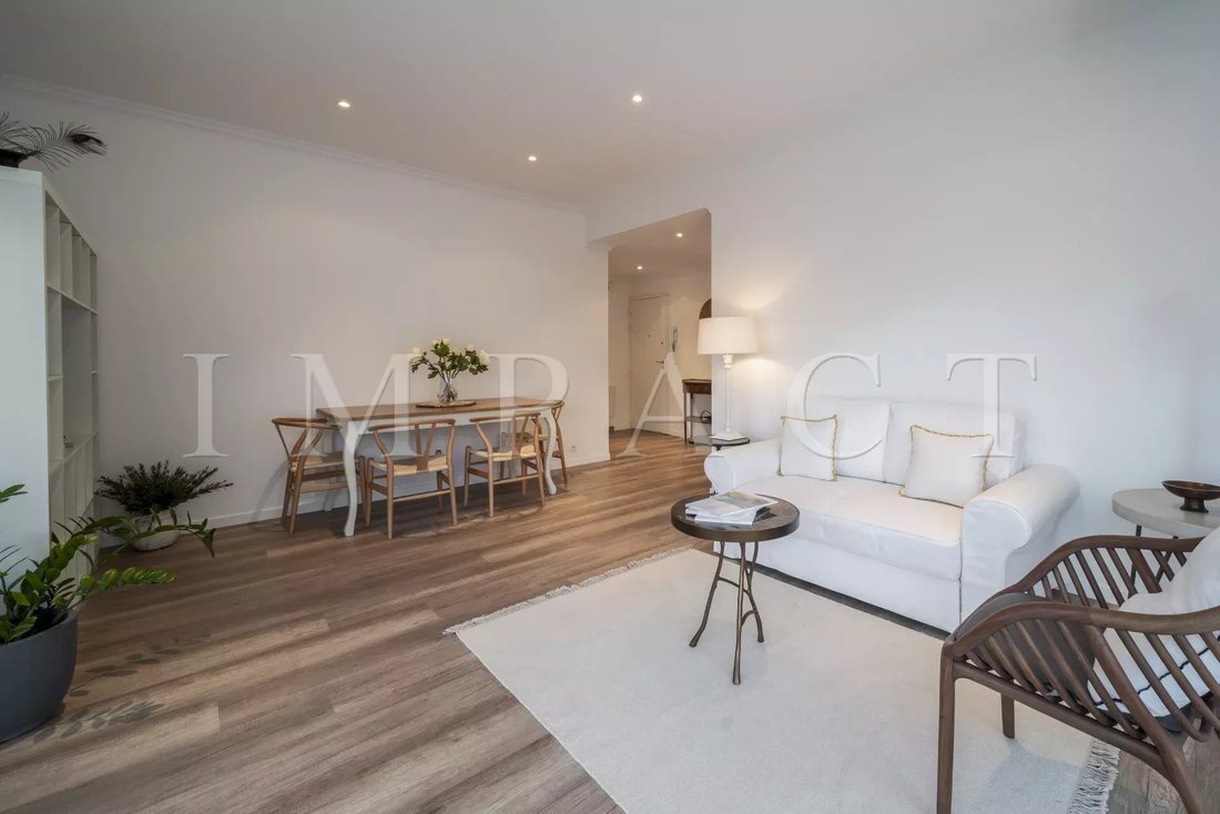 Appartement à Côte d'Azur, Provence-Alpes-Côte d'Azur, France 3 - 18317108