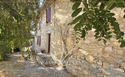 Maison à Rocbaron, Provence-Alpes-Côte d'Azur, France 1