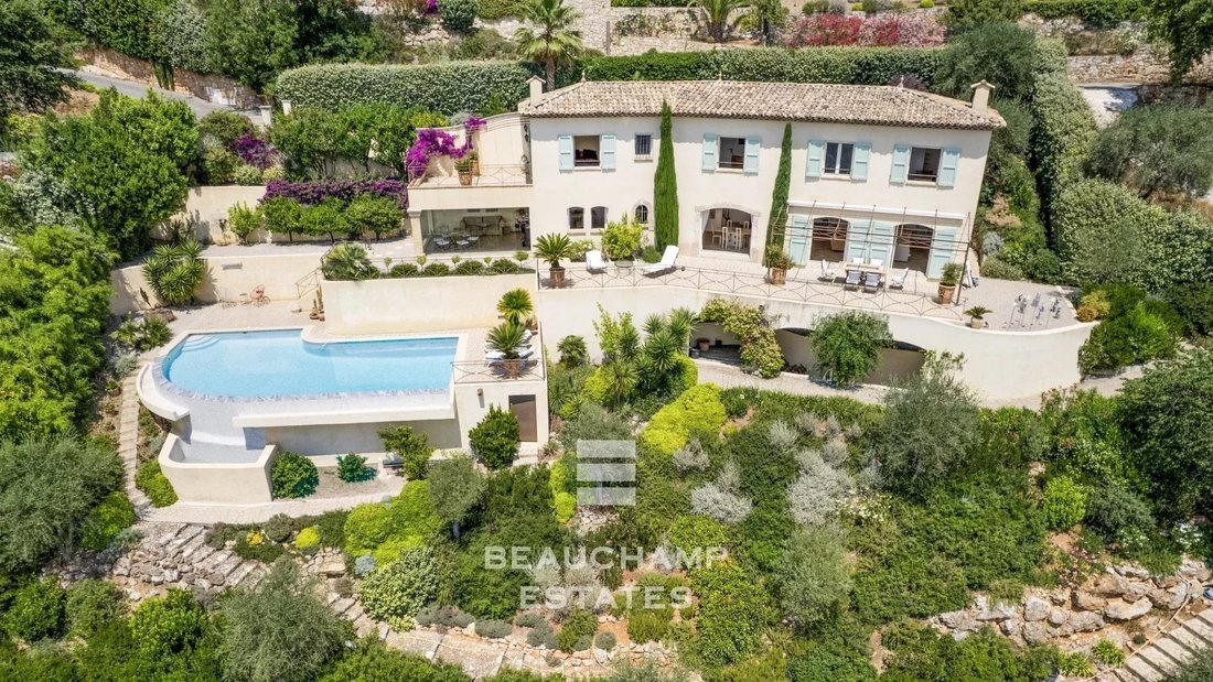 Villa in Spéracèdes, Provence-Alpes-Côte d'Azur, France 1 - 18317036