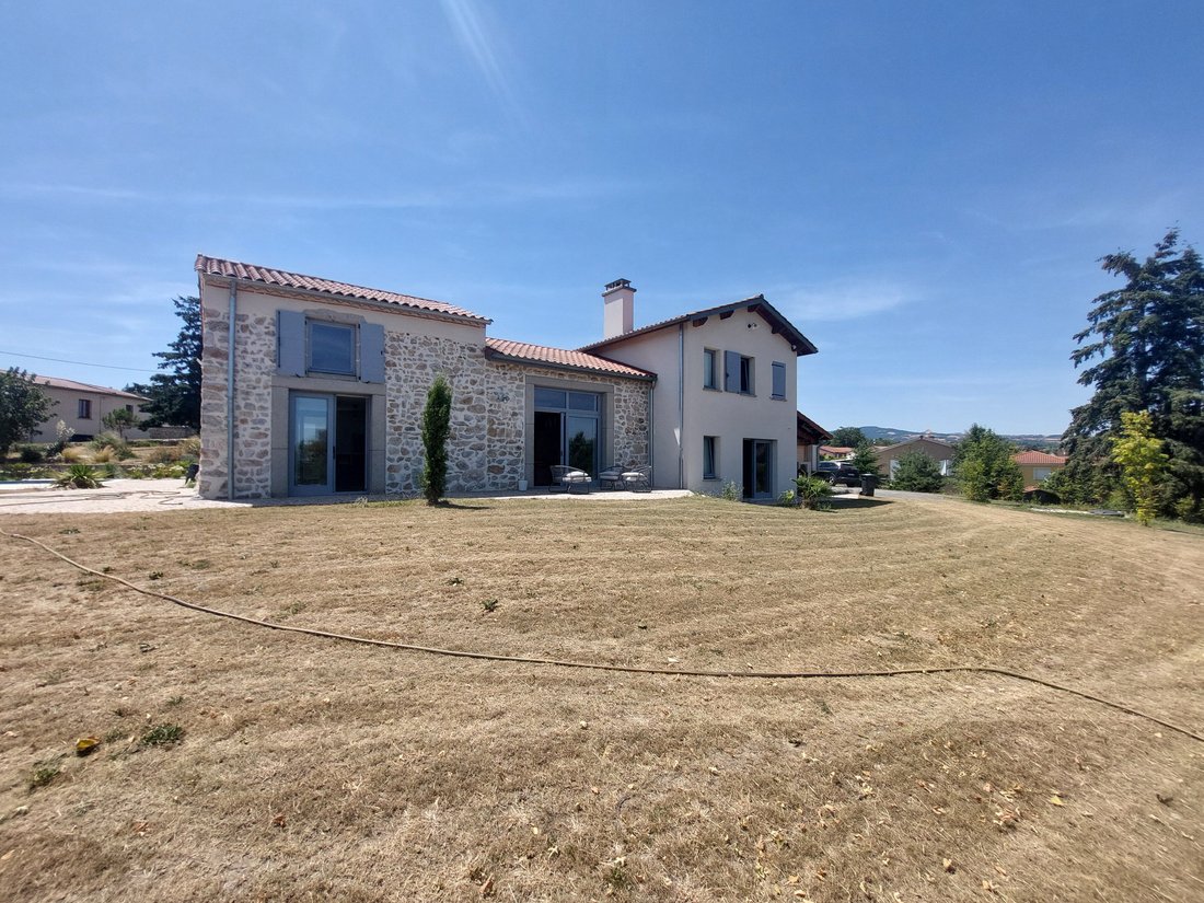 House in Les Purelles, Montbrison, France 1 - 18316897