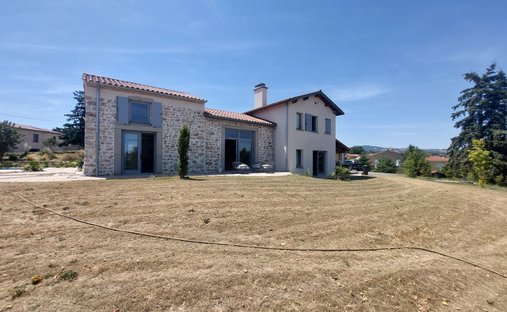 Casa a Les Purelles, Montbrison, Francia 1