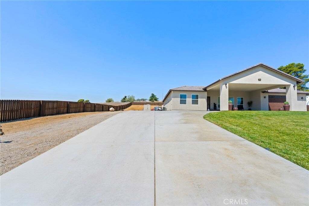 House in Cherry Valley, California, United States 4 - 16416158