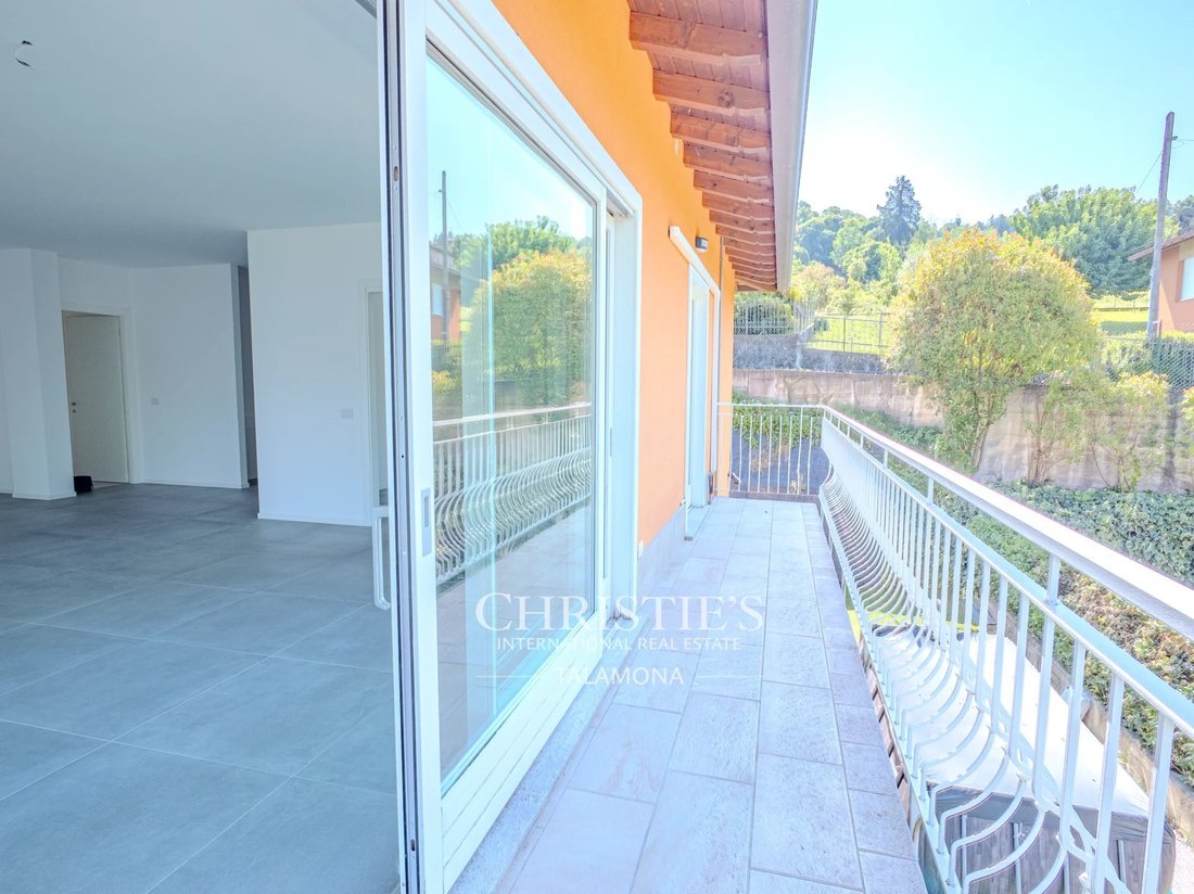 Apartment in Germignaga, Lombardy, Italy 5 - 18316904