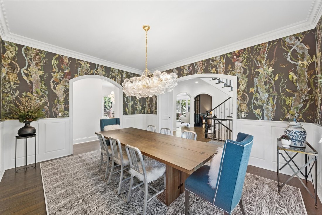 House in Glen Ellyn, Illinois, United States 4 - 18316949