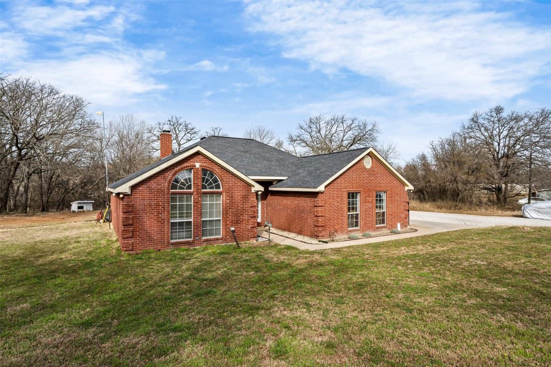 House in Poolville, Texas, United States 2 - 18316893