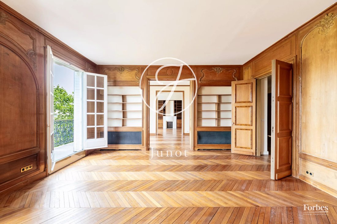 Apartment in Courcelles-Wagram, Paris 17e Arrondissement, Paris 1 - 18316902