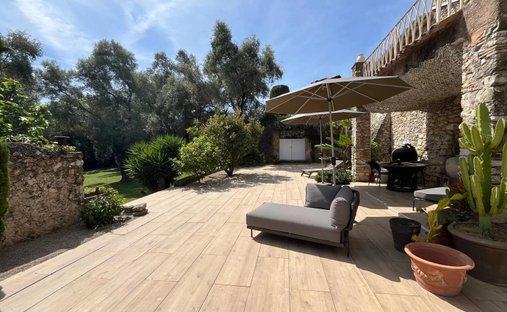 Apartment in Nord, Roquefort-les-Pins, France 1
