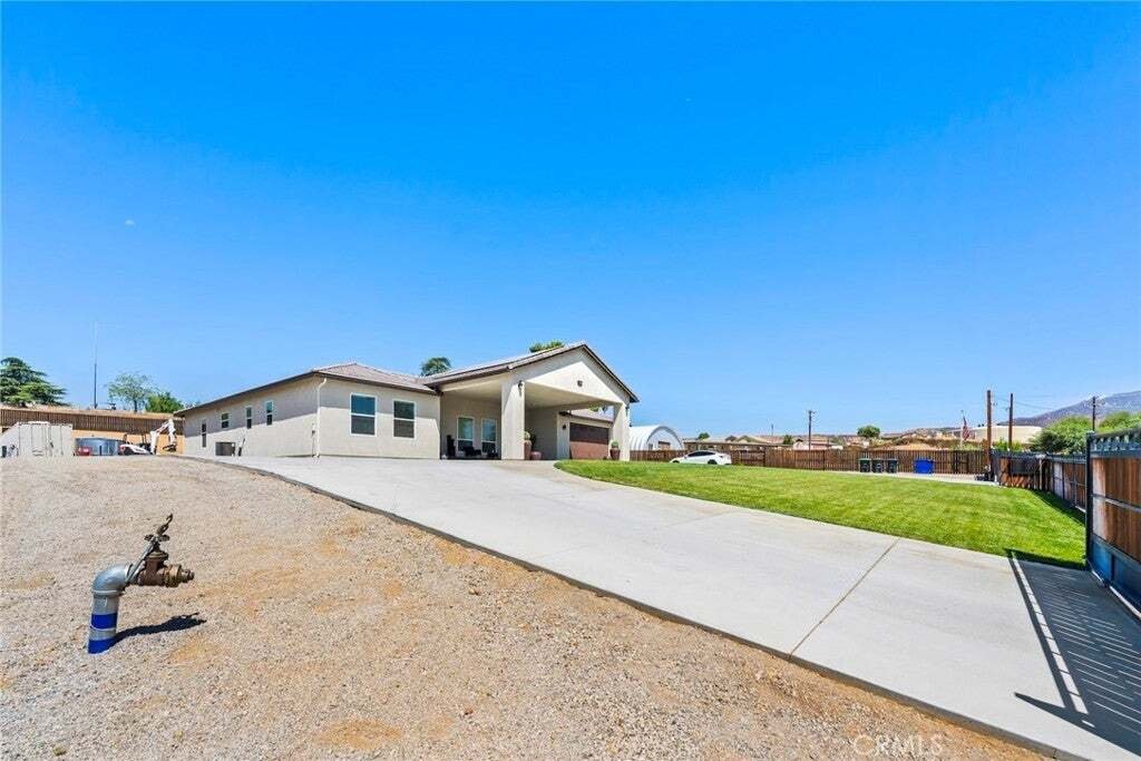 House in Cherry Valley, California, United States 5 - 16416158