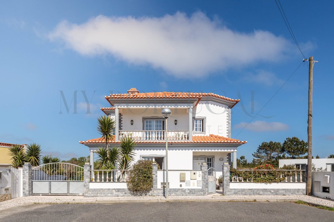 House in Santo Isidoro, Lisbon, Portugal 1 - 17143073