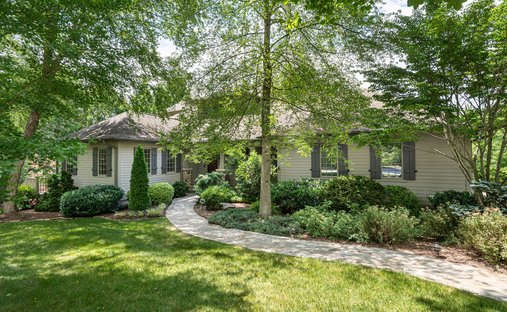 House in Candler, North Carolina, United States 1