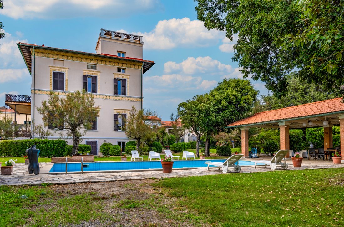 Villa à Marina di Pisa, Pise, Italie 1 - 16776311