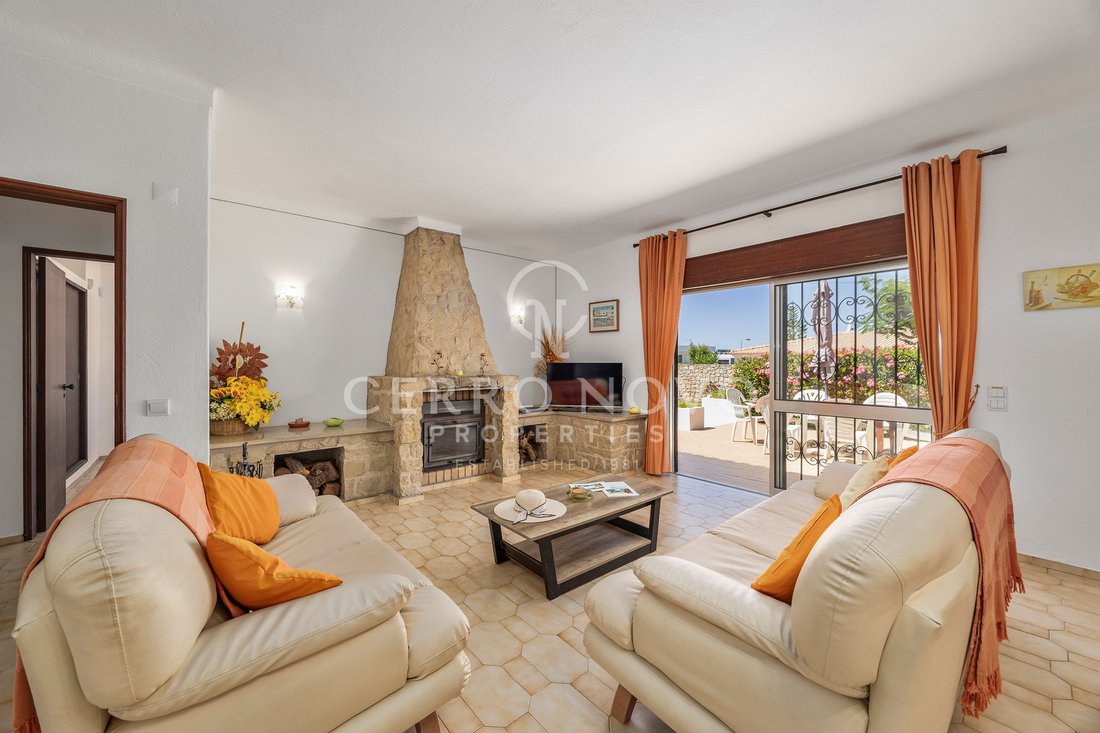 Villa in Alcantarilha, Algarve, Portugal 2 - 18317549