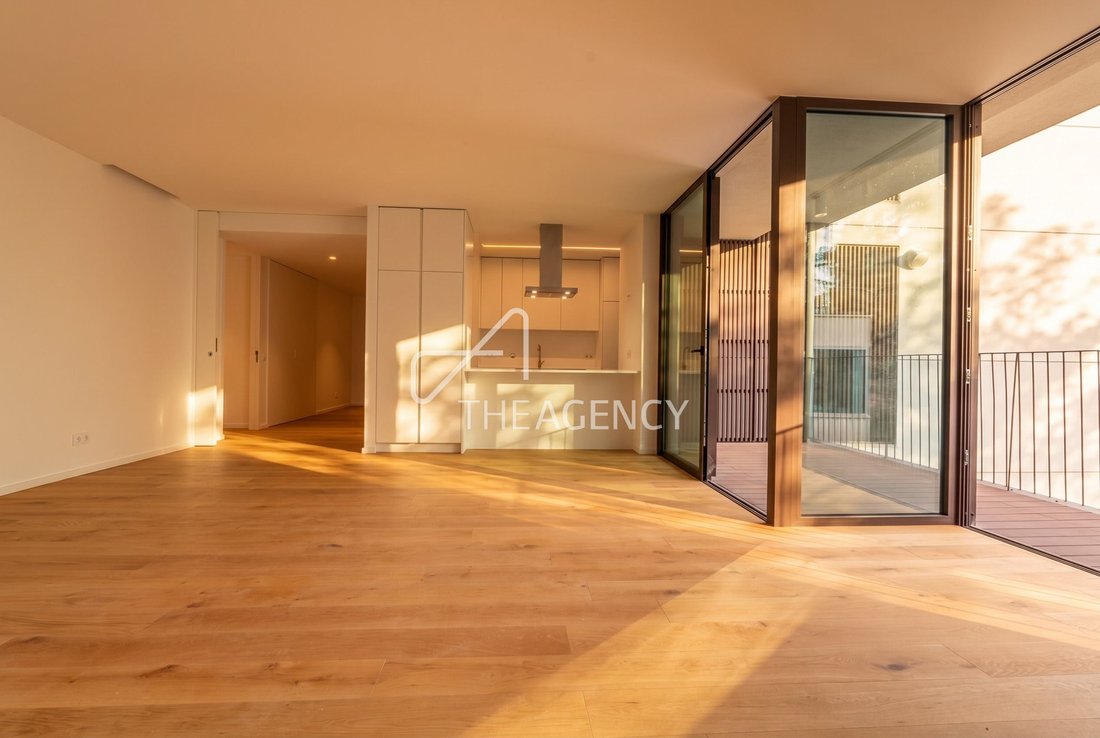 Apartment in Mafamude e Vilar do Paraiso, Porto District, Portugal 4 - 18311107