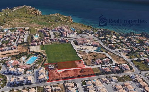 Land in Praia De Porto Mós, Sao Goncalo de Lagos, Algarve 1
