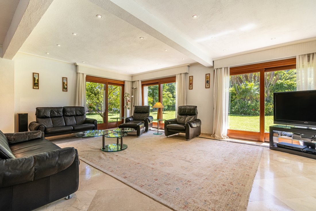 Villa in Estepona, Andalusia, Spain 4 - 18317557