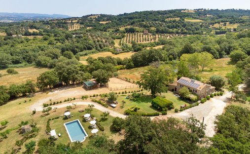 Maisons de campagne à Manciano, Toscane, Italie 1