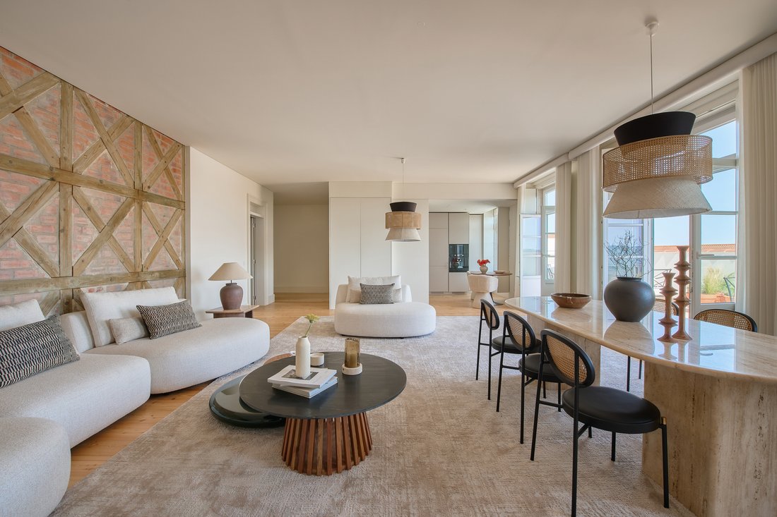 Townhouse in Santa Maria Maior, Lisbon, Portugal 3 - 18317409