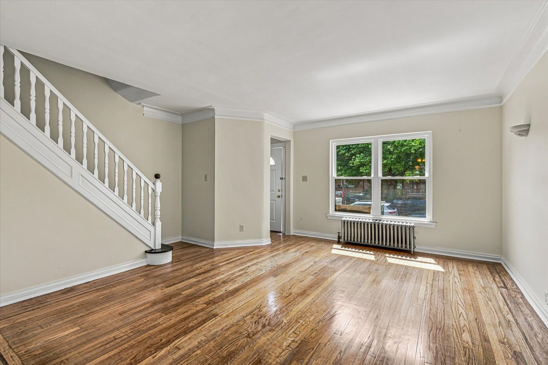 House in New York, New York, United States 3 - 18317663