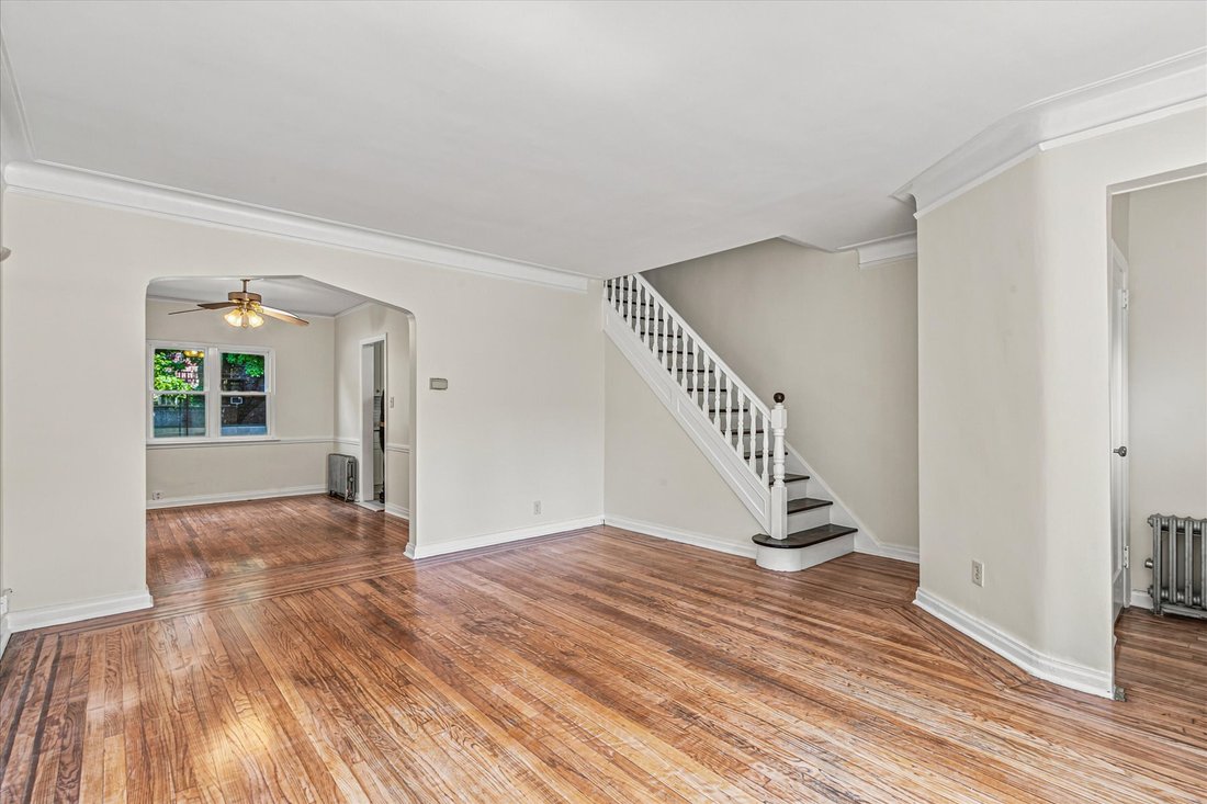 House in New York, New York, United States 4 - 18317663