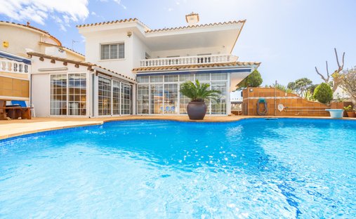Maison à Empuriabrava, Catalogne, Espagne 1
