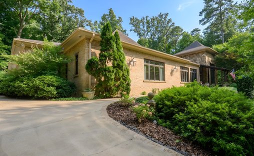 Vestavia Hills, Alabama, United States 1