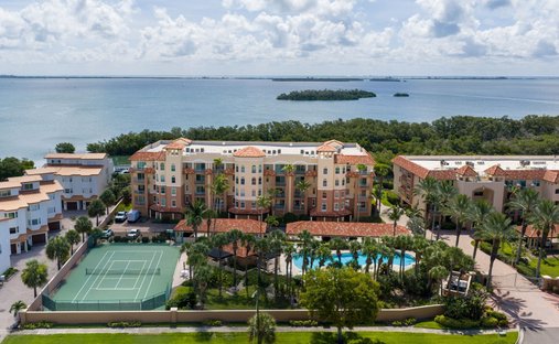 Condo in St. Petersburg, Florida, United States 1