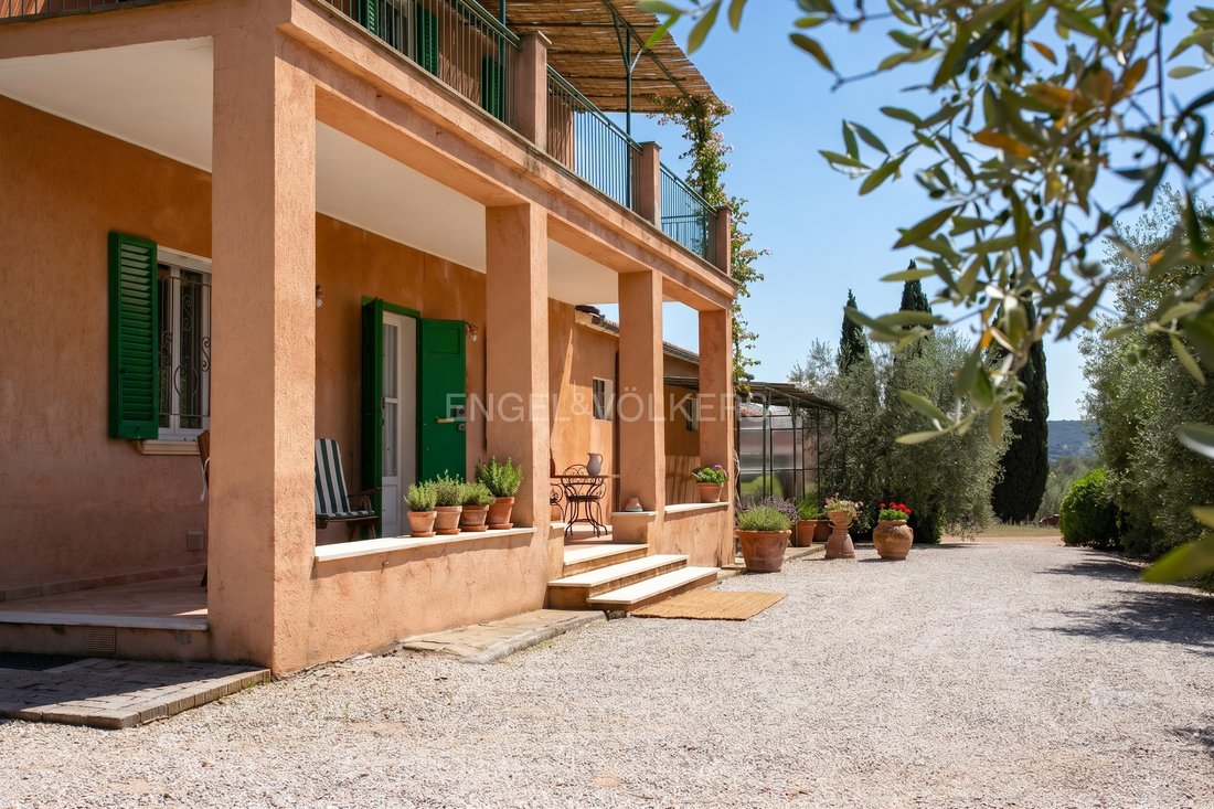 Estate in Gavorrano, Tuscany, Italy 1 - 13737446