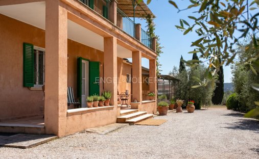 Estate in Gavorrano, Tuscany, Italy 1