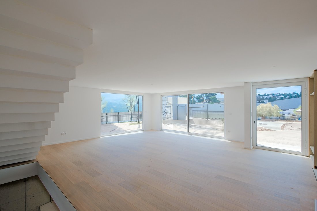 Haus in Santa Maria, Sao Pedro und Matacaes, Lissabon, Portugal 2 - 18323039