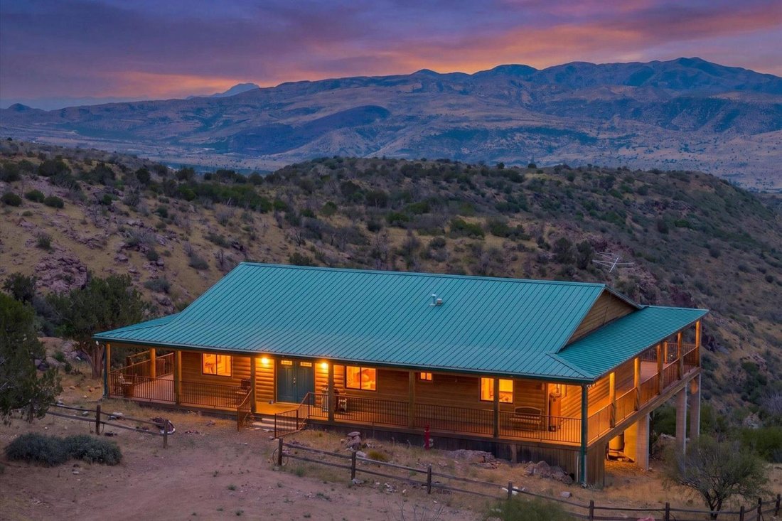 House in San Tan Valley, Arizona, United States 1 - 18320108