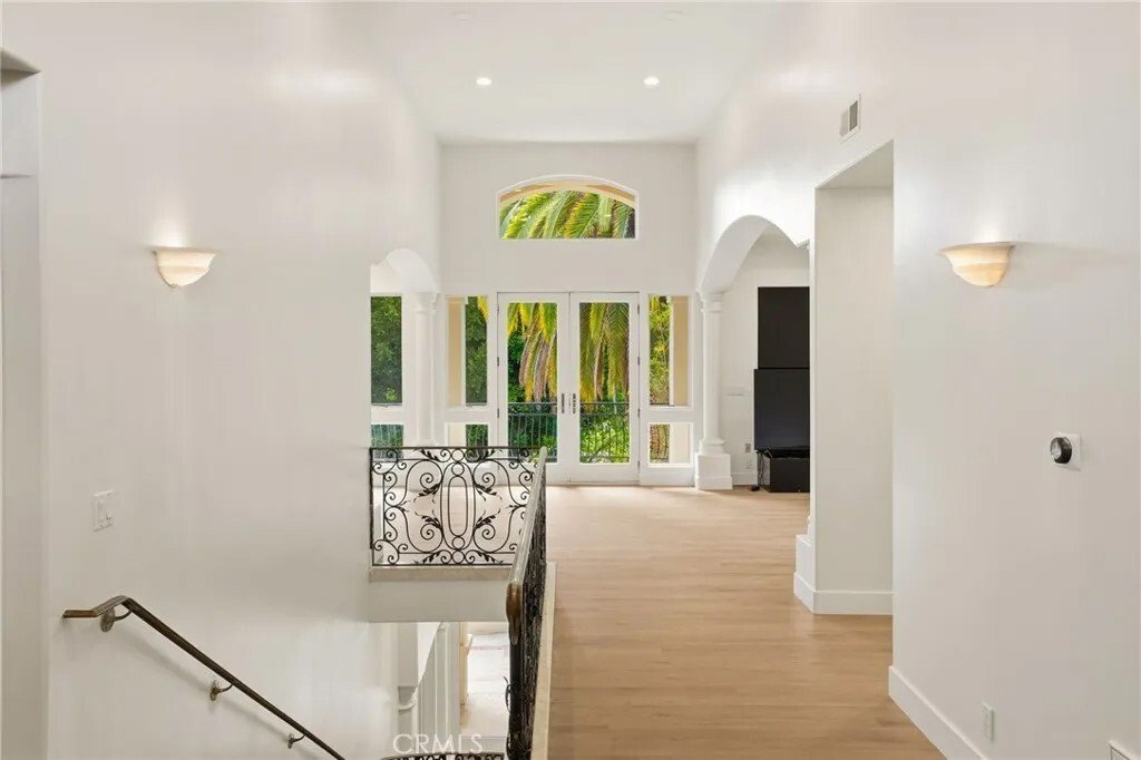 House in Santa Ana, California, United States 4 - 18321903