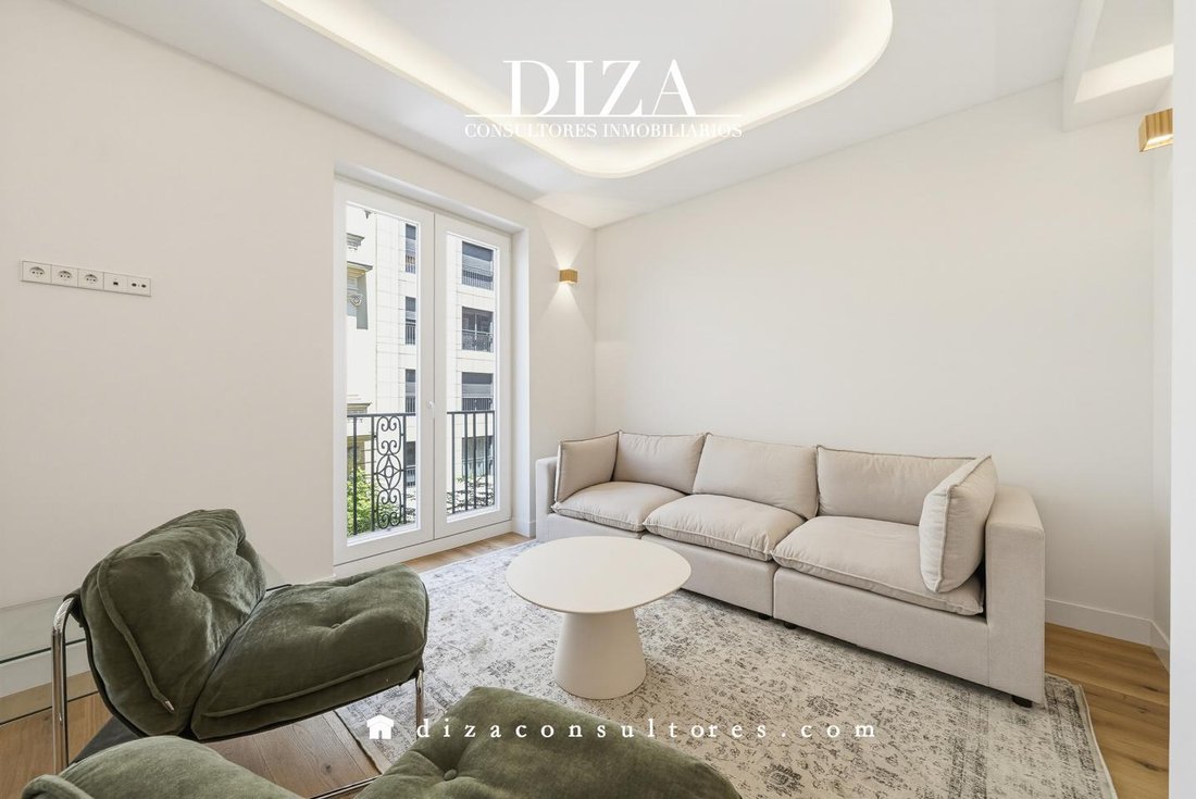 Appartement à Chamberí, Madrid, Espagne 3 - 17986021