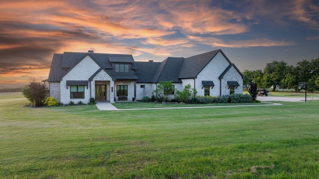 House in Sanger, Texas, United States 2 - 18322185