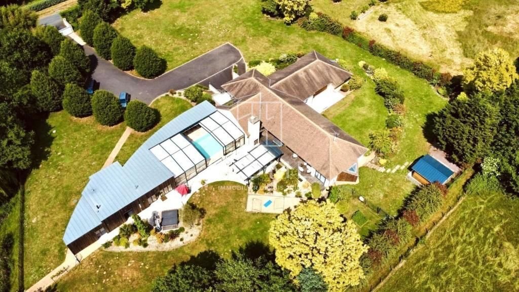 House in Solesmes, Pays de la Loire, France 3 - 18306269